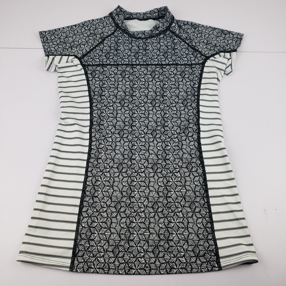Patagonia Top Women's Size XS Black White Geometric Stretch Compression Base Top
